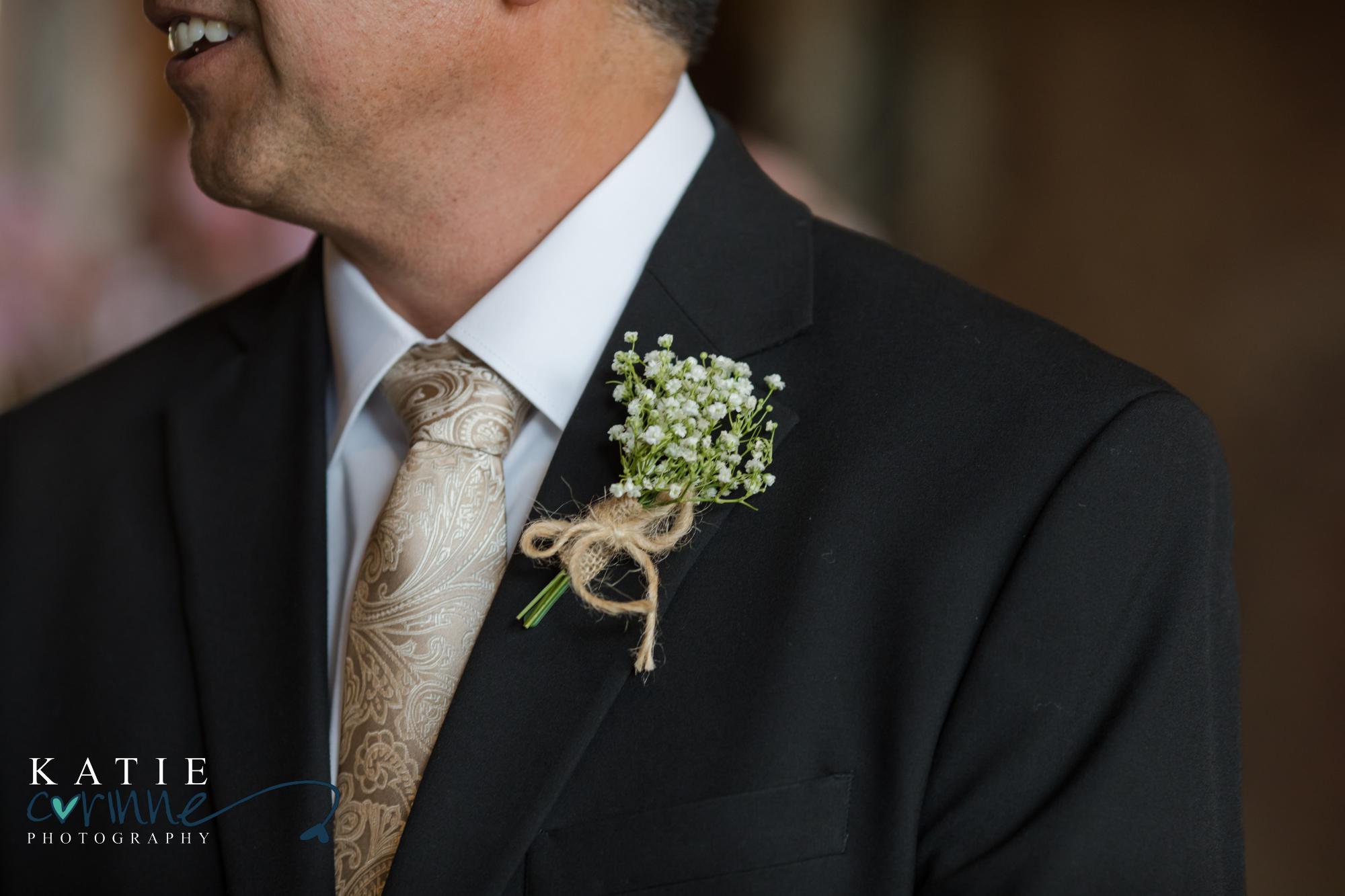 groom details at colorado springs elopement