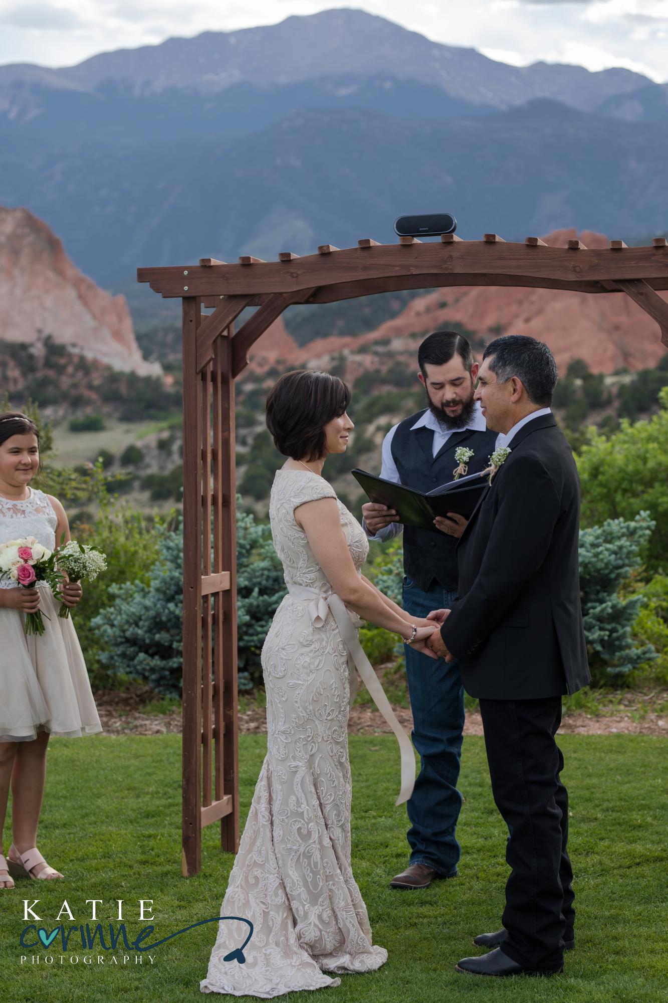elopement ceremony in colorado mountains