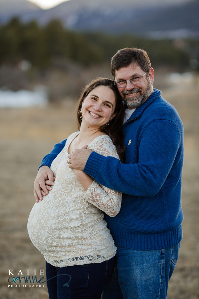 Winter maternity photos in Monument Colorado