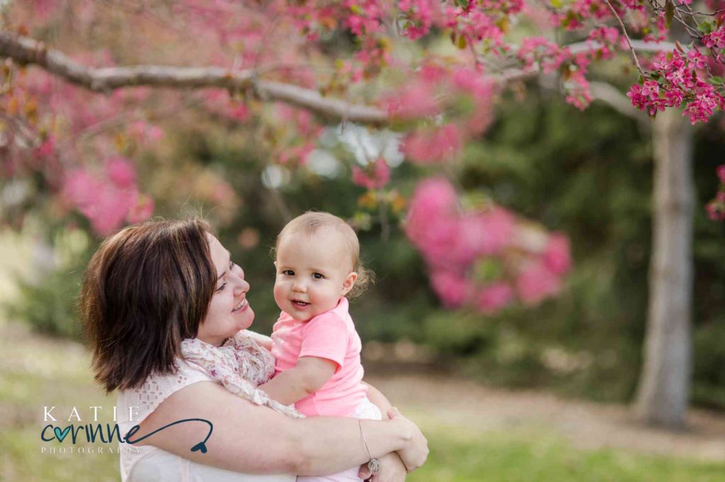 Mommy and me colorado cherry blossom family session