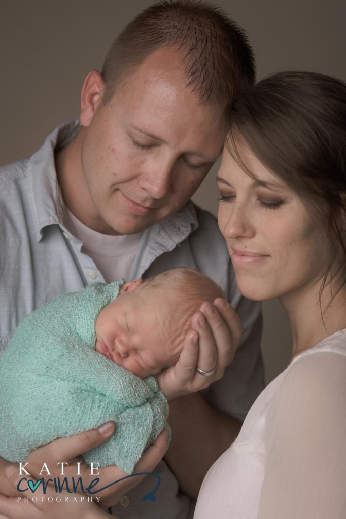 Colorado Springs Newborn Pictures with family