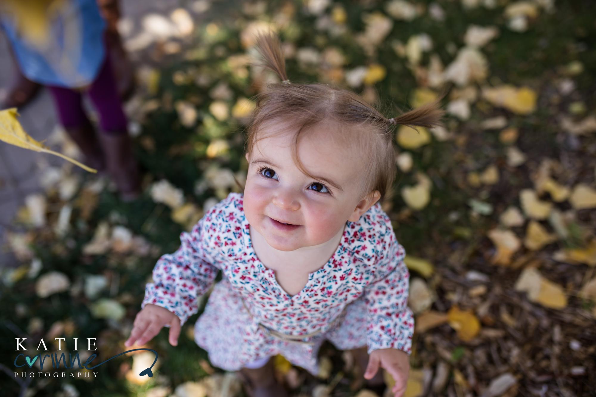 Cute Fall Family photos with Kids