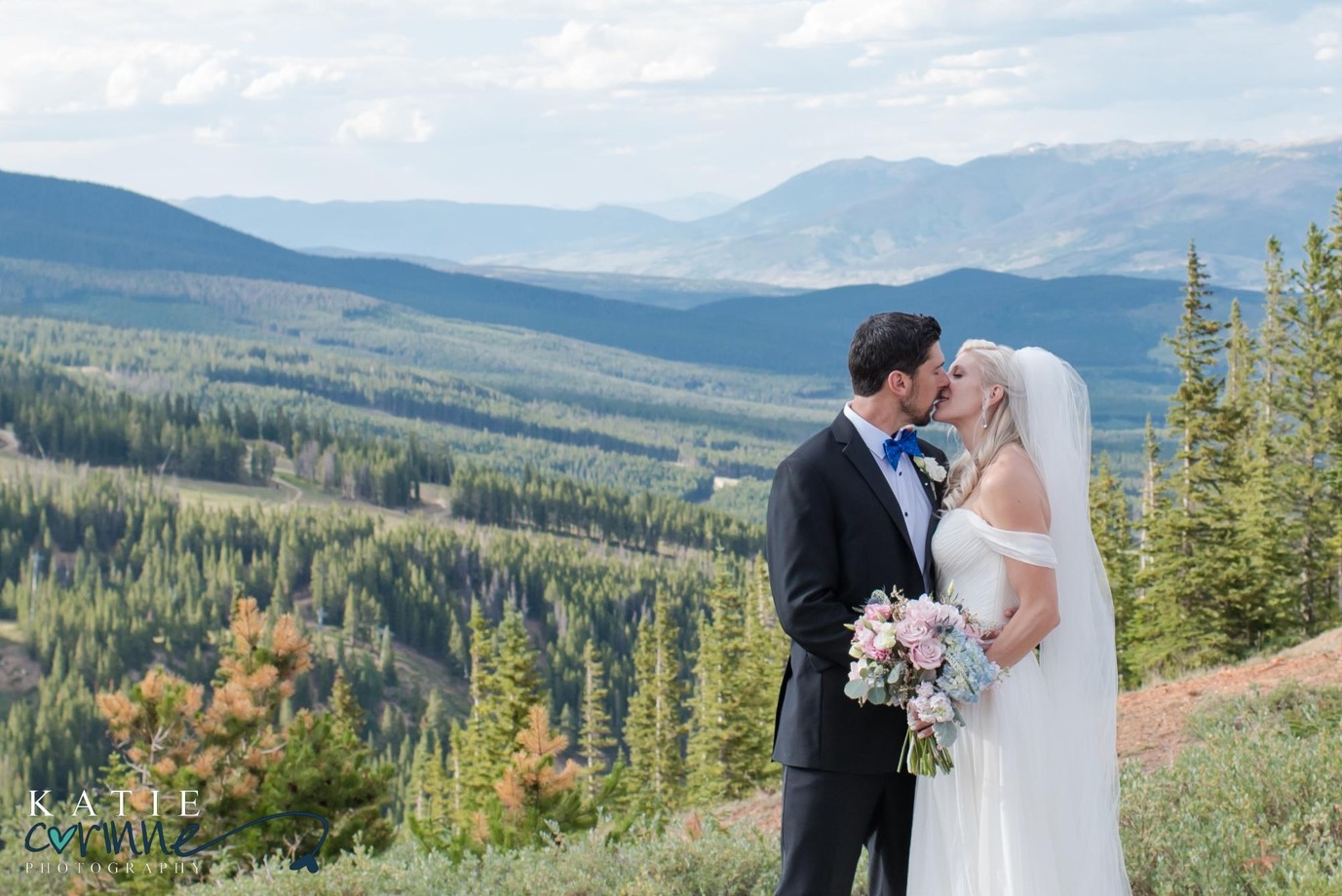 Colorado crossfit couple newlyweds