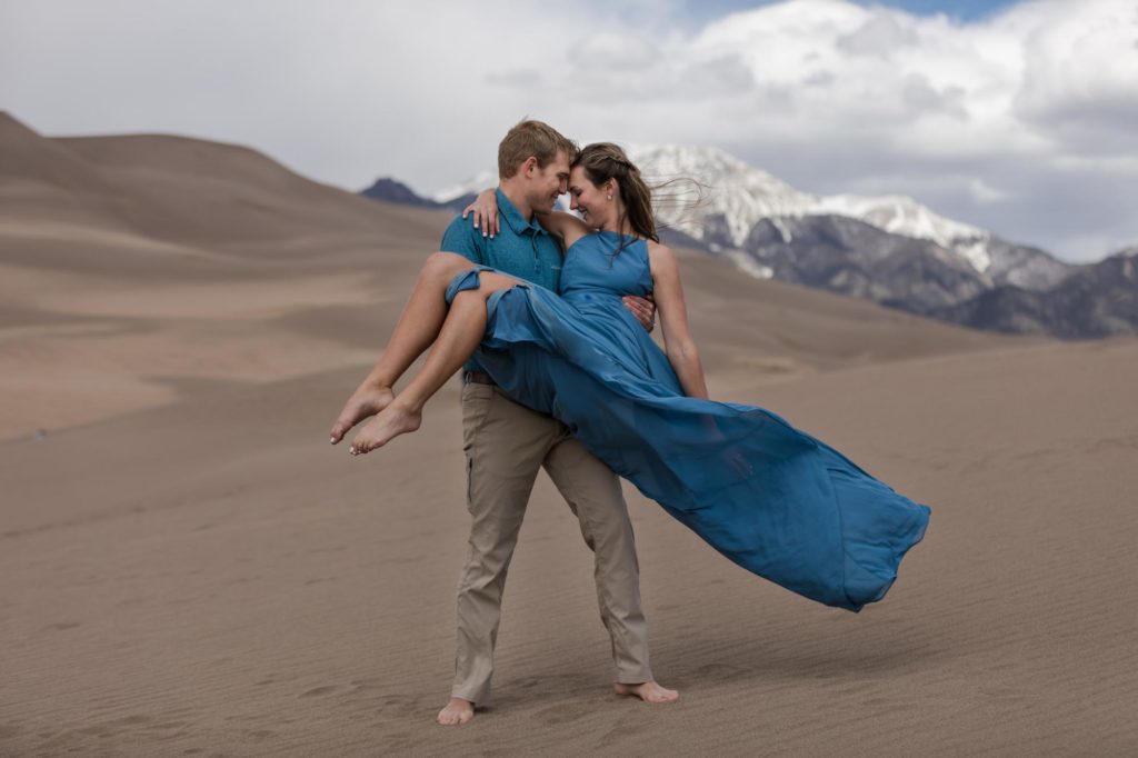 Colorado couple at Sand dunes national park