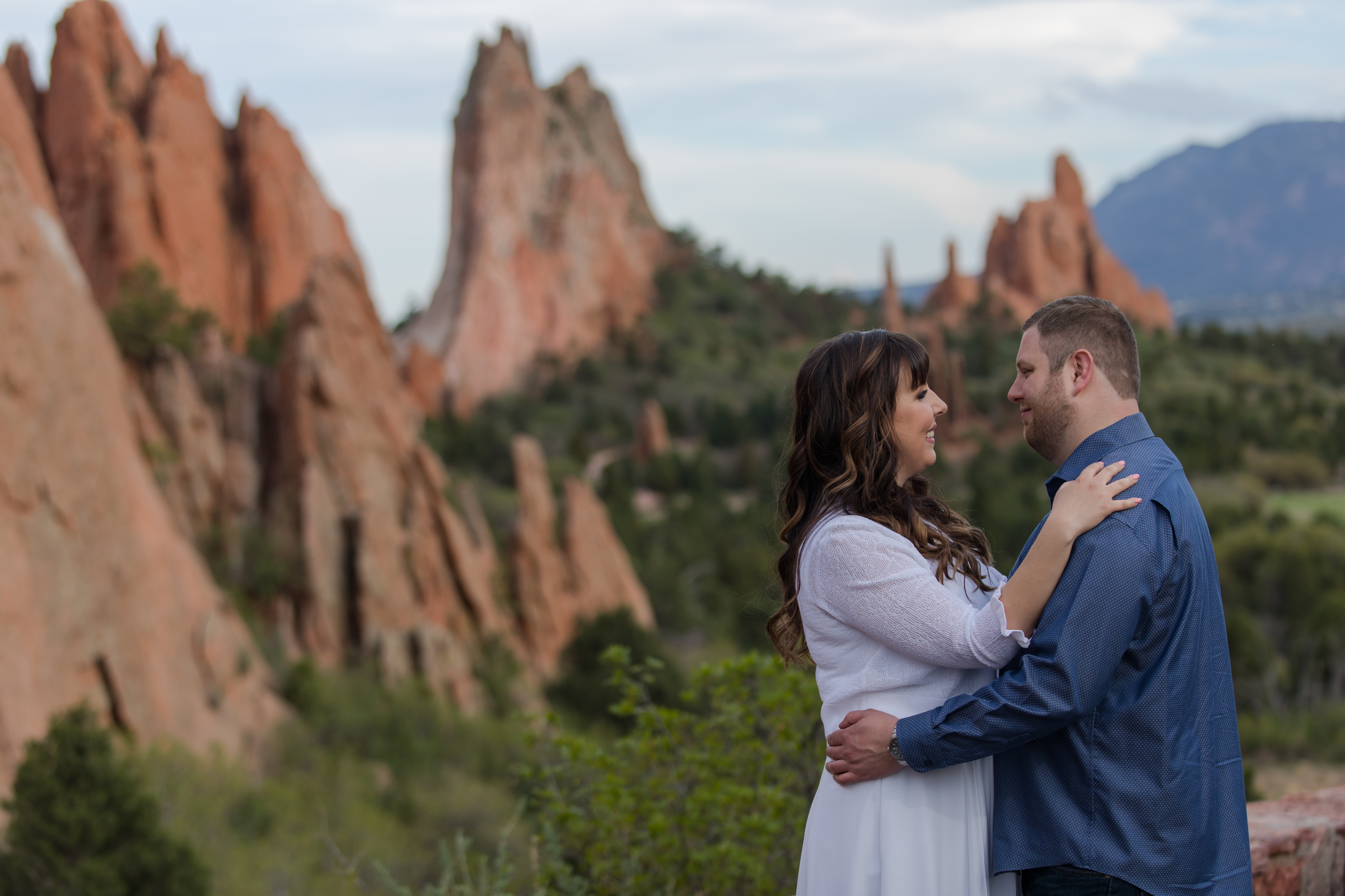 Colorado springs couple at Garden of the gods engagement session