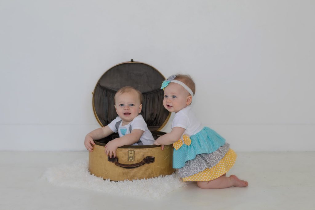 twins at baby photo studio