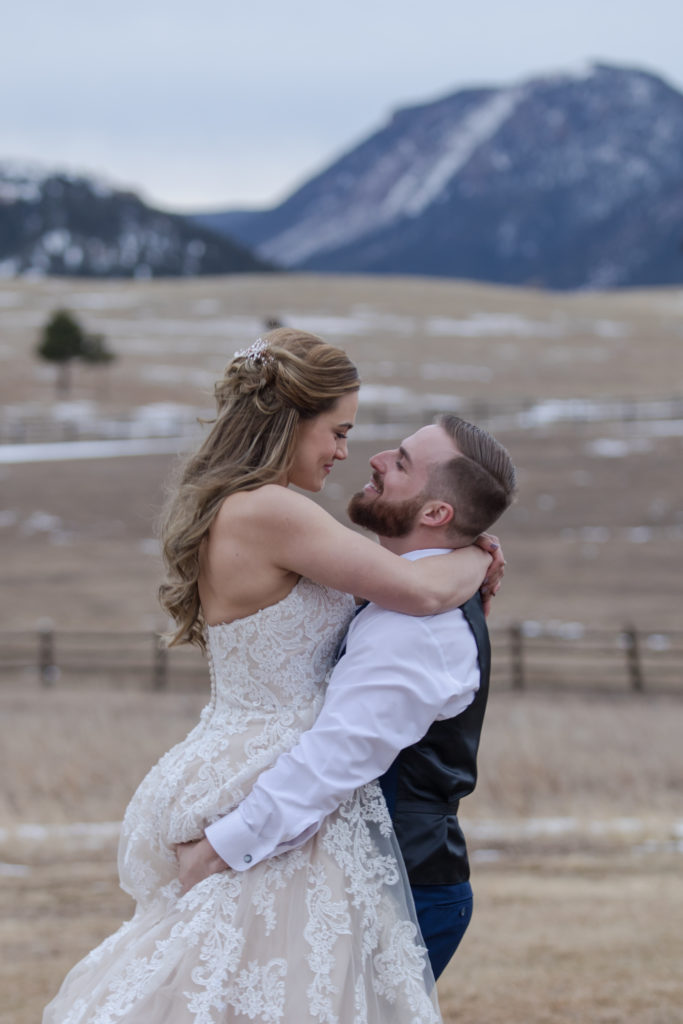 Colorado couple at winter Rocky Mountain wedding