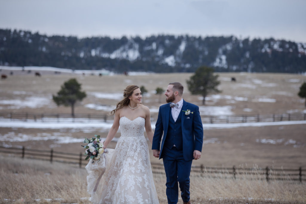 Colorado newlyweds at Spruce Mountain ranch in January