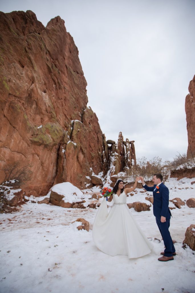 couple elopes in Colorado Springs