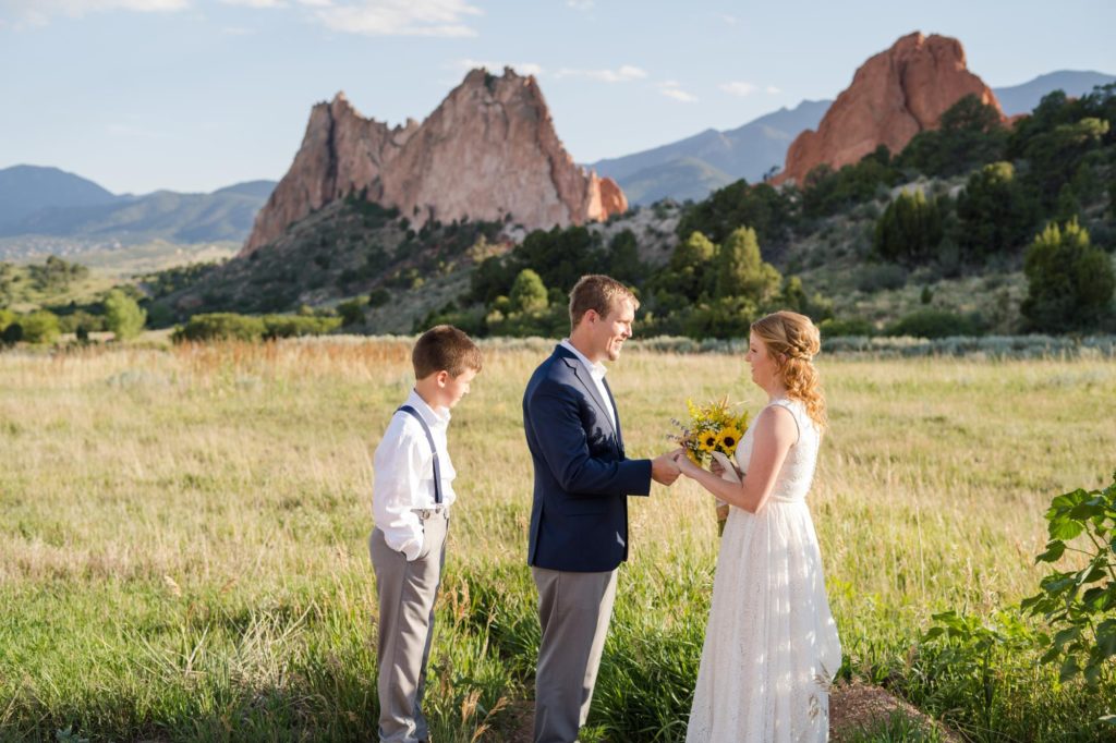 Colorado couple eloping with kids