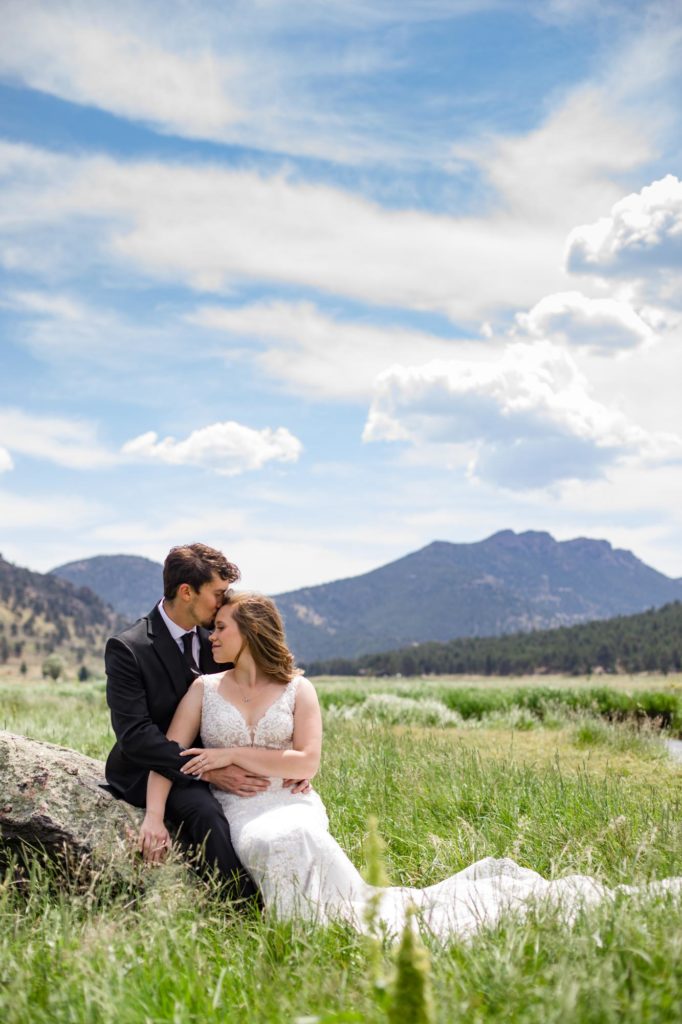 couple holds each other at Rocky Mountain National Park