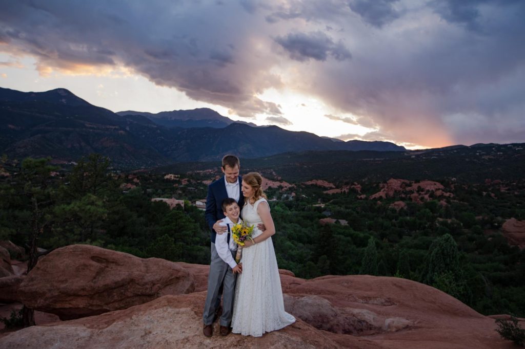 couple elopes in Colorado