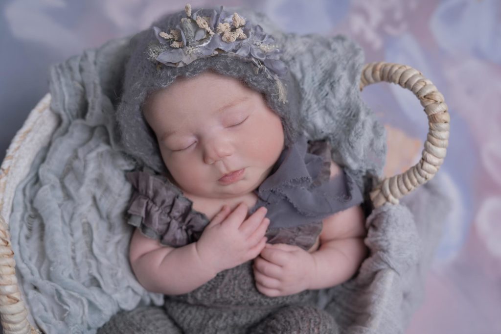 Newborn at Colorado Springs in home photo shoot
