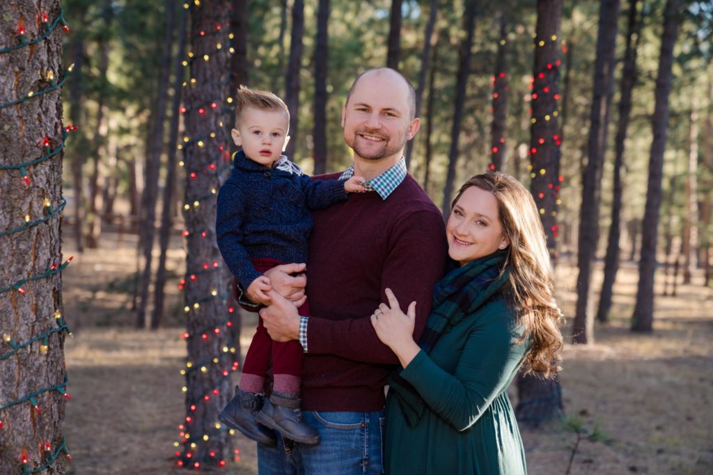 Colorado Springs family poses for christmas card photo