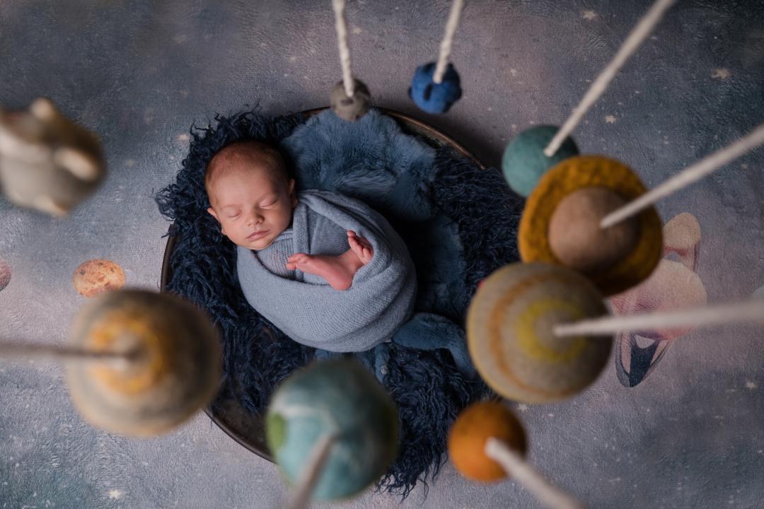 space themed newborn photos