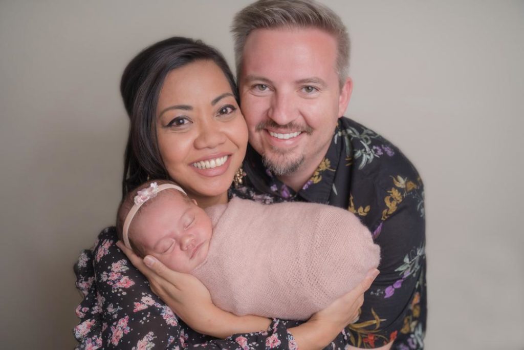 colorado family photos with newborn