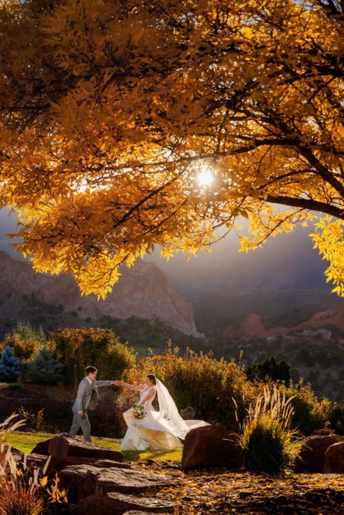 Fall wedding at Garden of the Gods Resort
